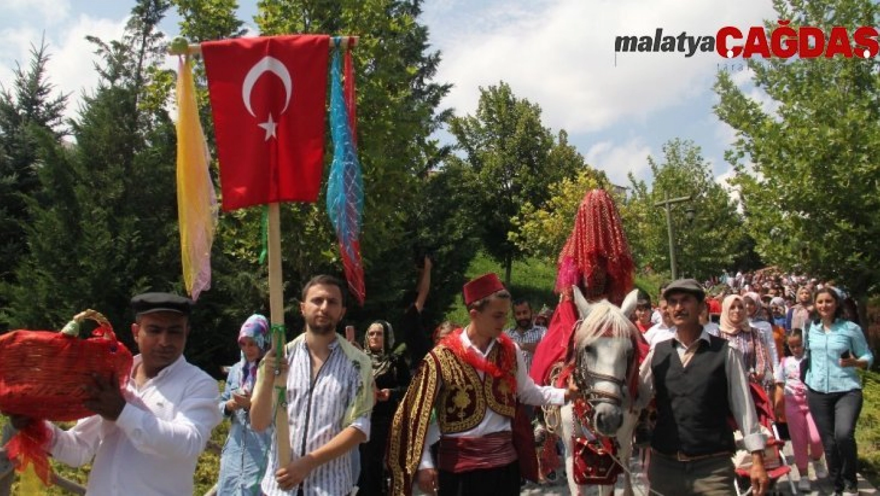 Ankara'da geleneksel köy düğünü