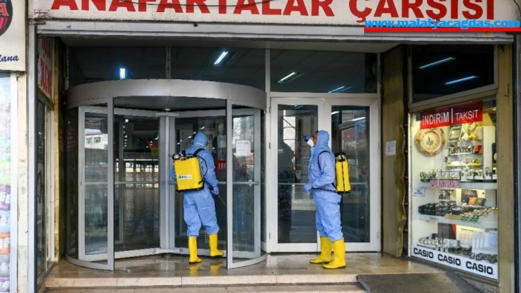 Ankara'da parklarda ücretsiz internete korona virüs ertelemesi