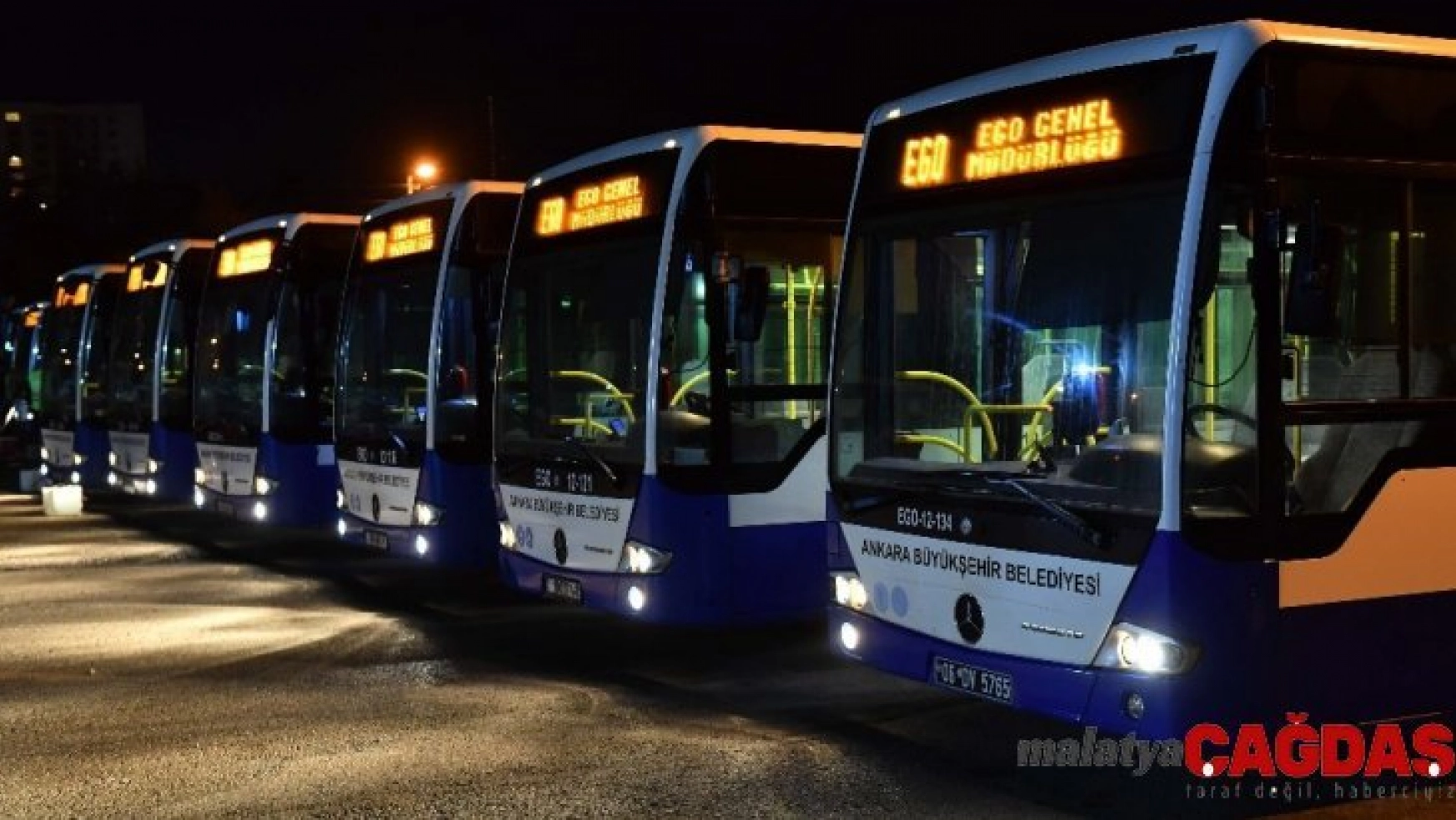 Ankara'da toplu taşıma araçları düzenli temizleniyor