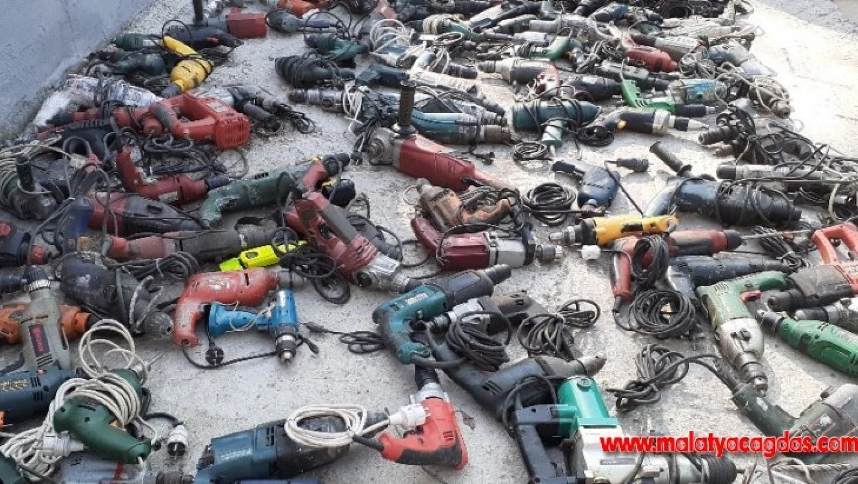Ankara polisi çalıntı 380 adet elektrikli inşaat malzemesini tek tek buldu