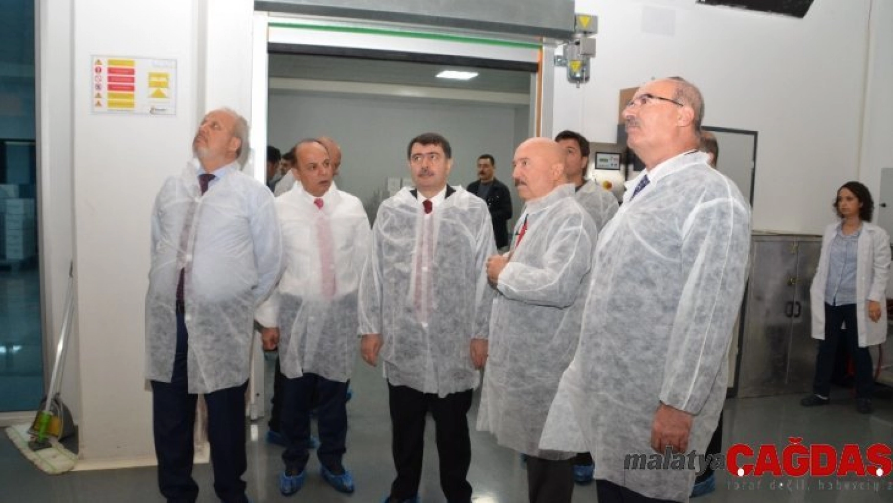 Ankara Valisi Şahin ve ASO Başkanı Özdebir'den ilaç fabrikasına ziyaret