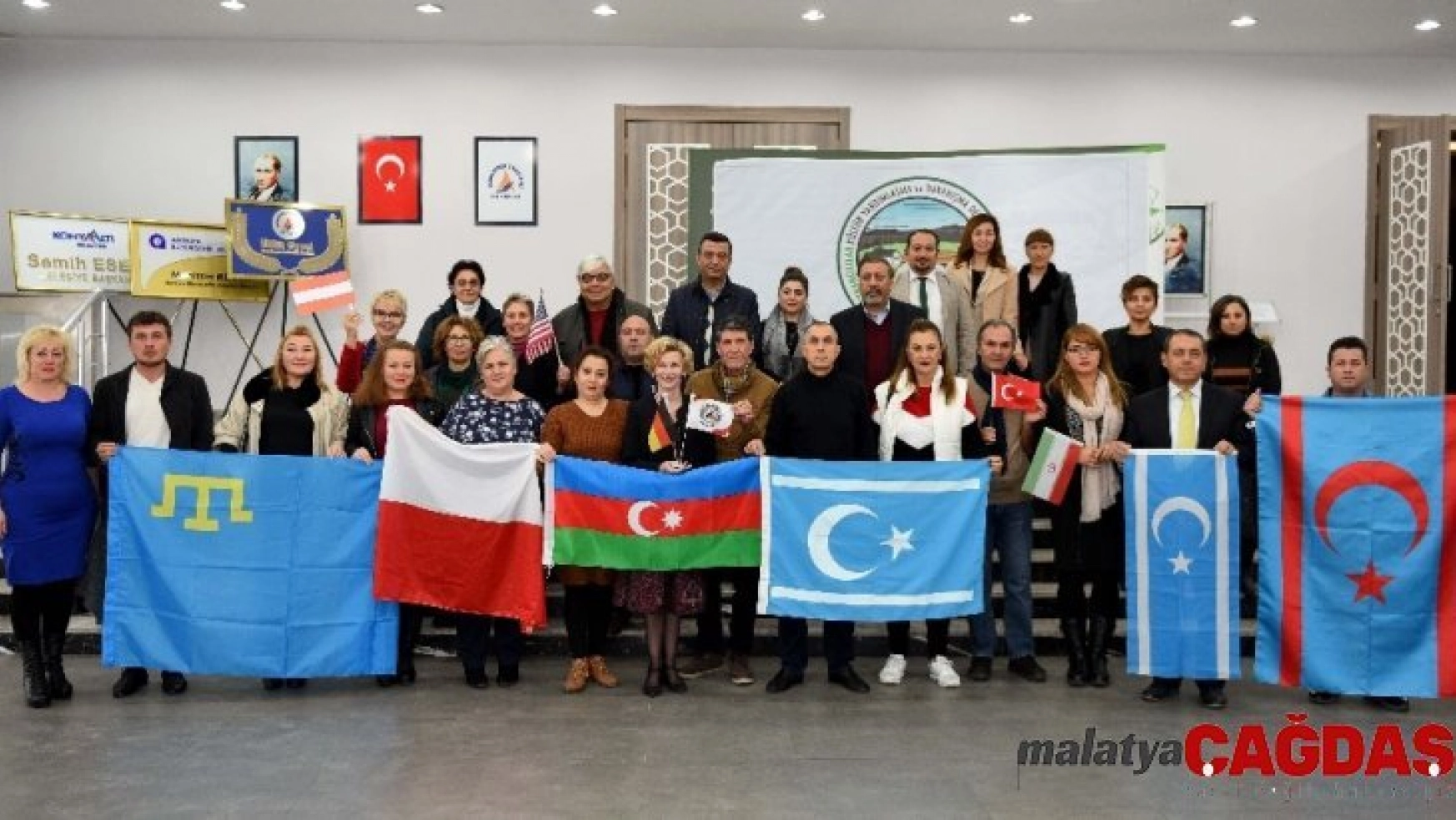 Antalya'da Yabancılar Meclisi kuruldu