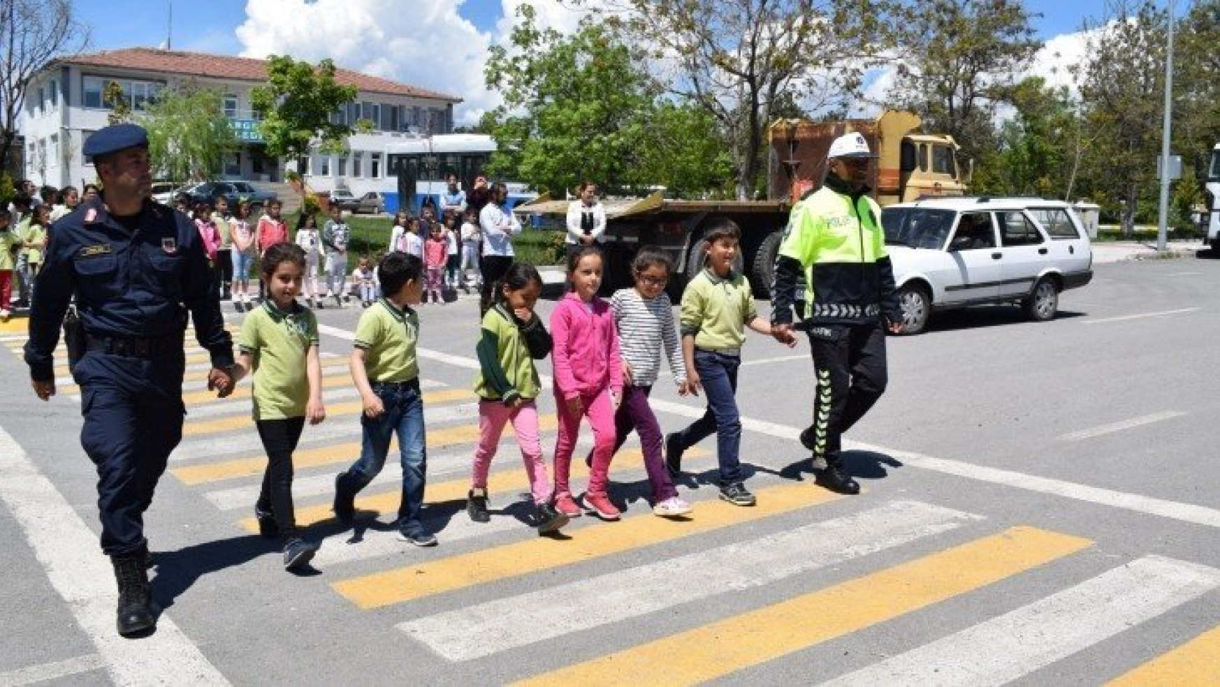 Arguvan'da Trafik Haftası etkinliği