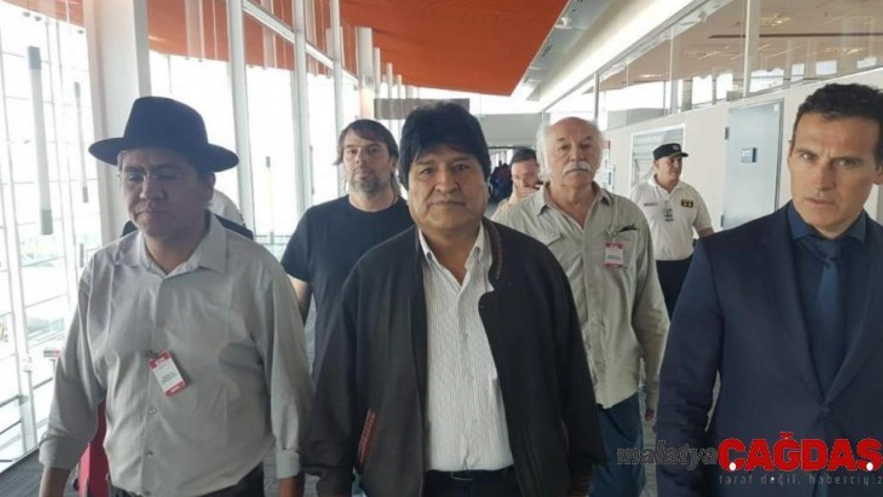 Arjantin, Morales'e sığınma hakkı verdi