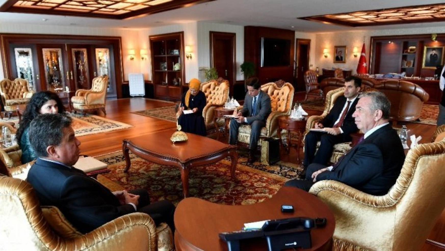 Arjantin ve Peru büyükelçilerinden Başkan Yavaş'a ziyaret