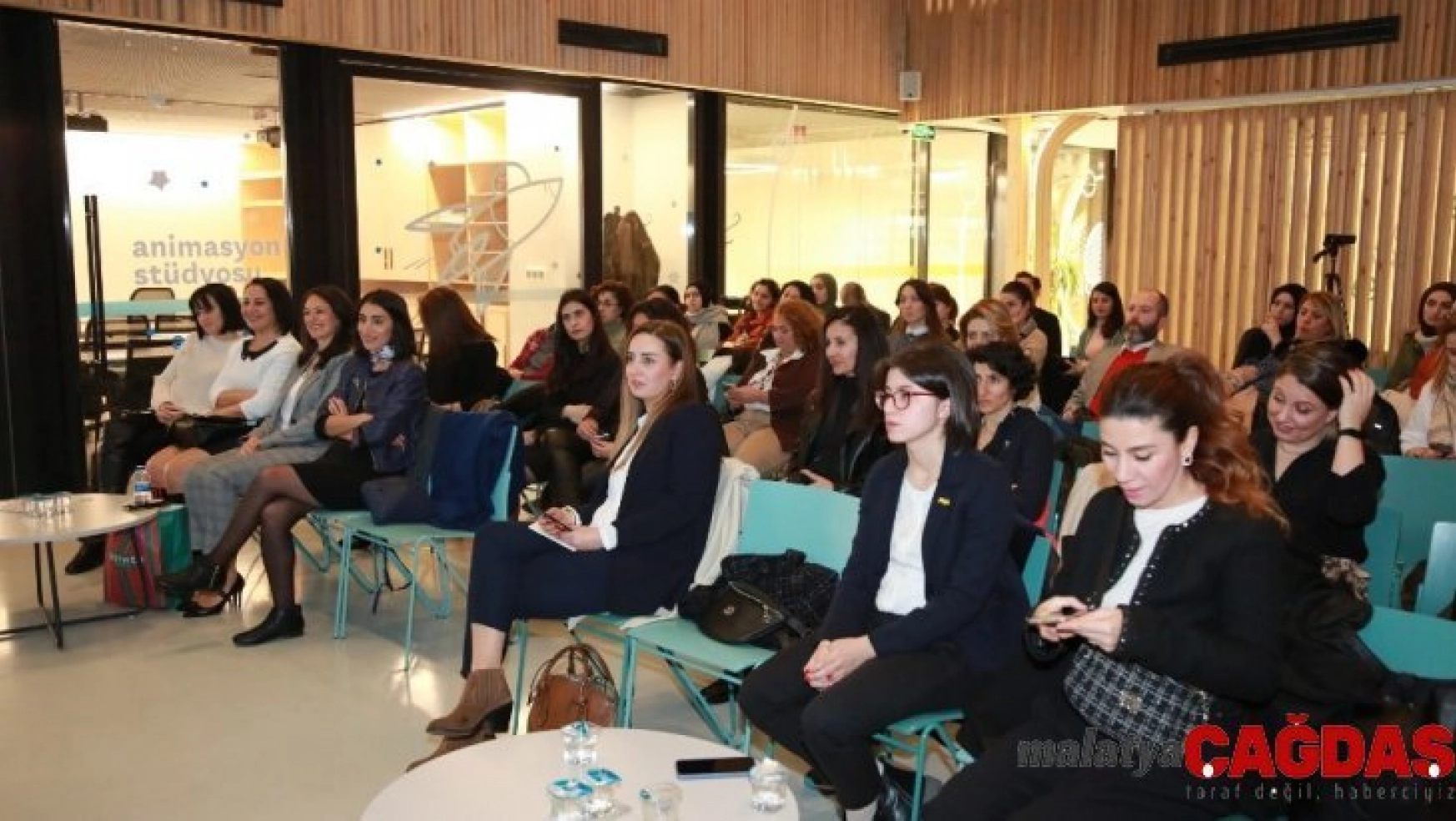 Ataşehir'de kadınlardan kadınlara girişimcilik desteği