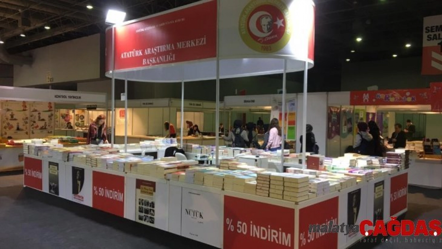 Atatürk Araştırma Merkezi yayınları İstanbul Kitap Fuarı'nda