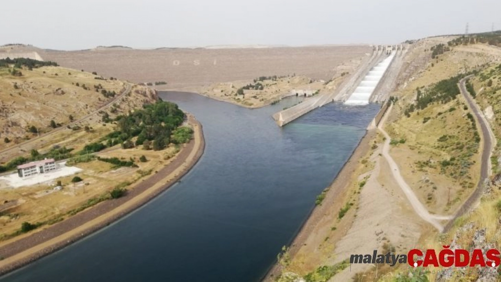 Atatürk Barajı'ndan 2019'da 3,3 milyar liralık enerji üretildi