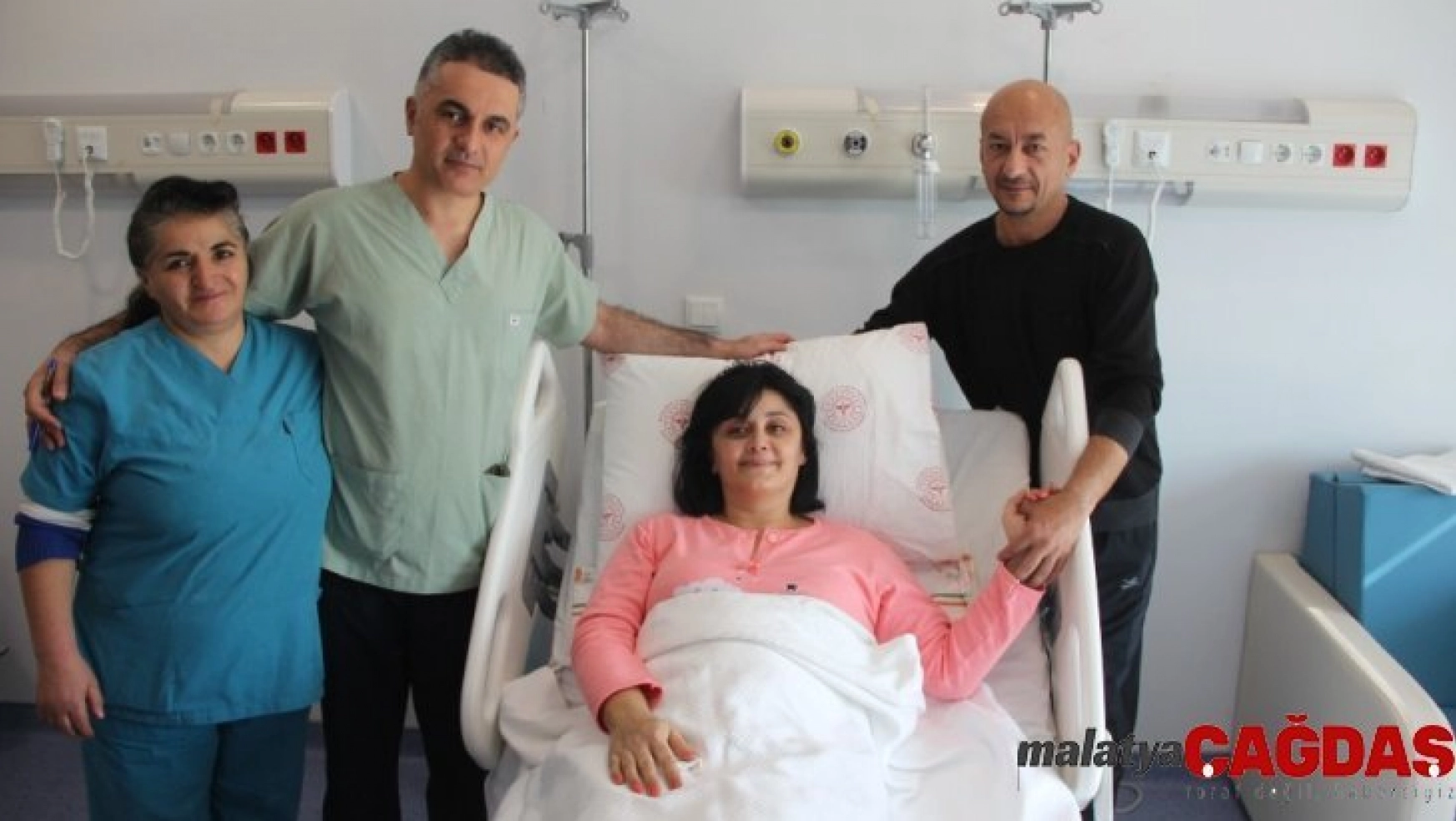 Azerbeycanlı genç kadın Malatya'da sağlığına kavuştu