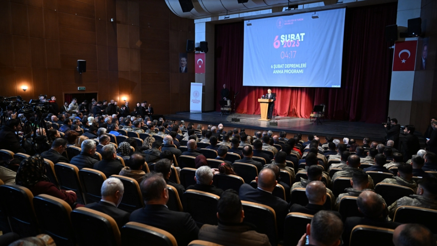 Bakan Ersoy, Malatya'da '6 Şubat Depremi' anma programında konuştu