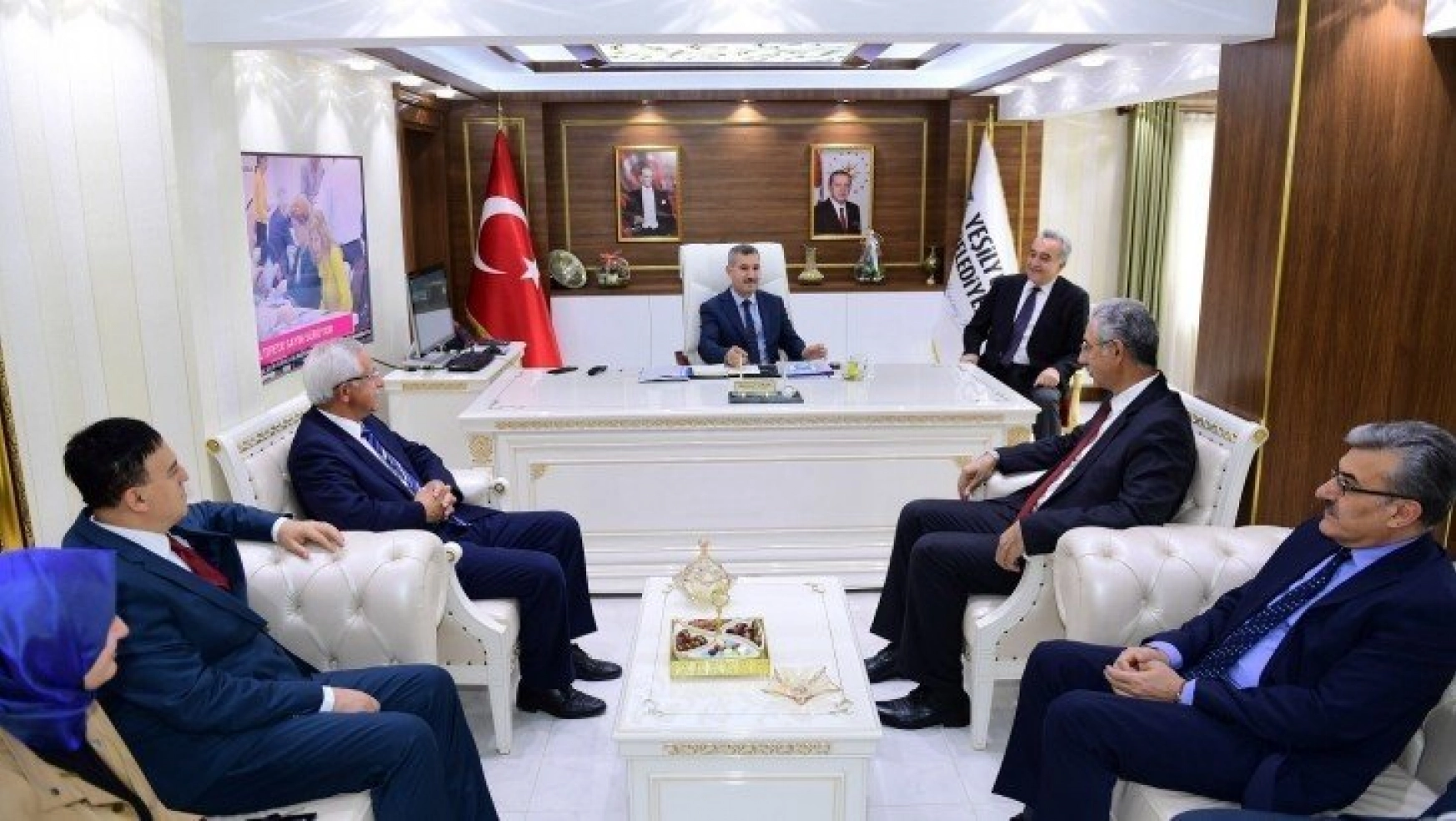Başkan Çınar'a ziyaretçi akını