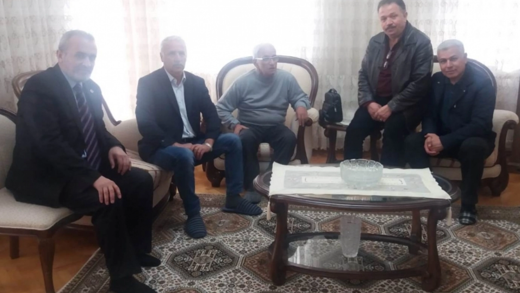 Başkan Dağ, Gazeteci  Yazar Raşit Kısacık'ı Evinde Ziyaret Etti