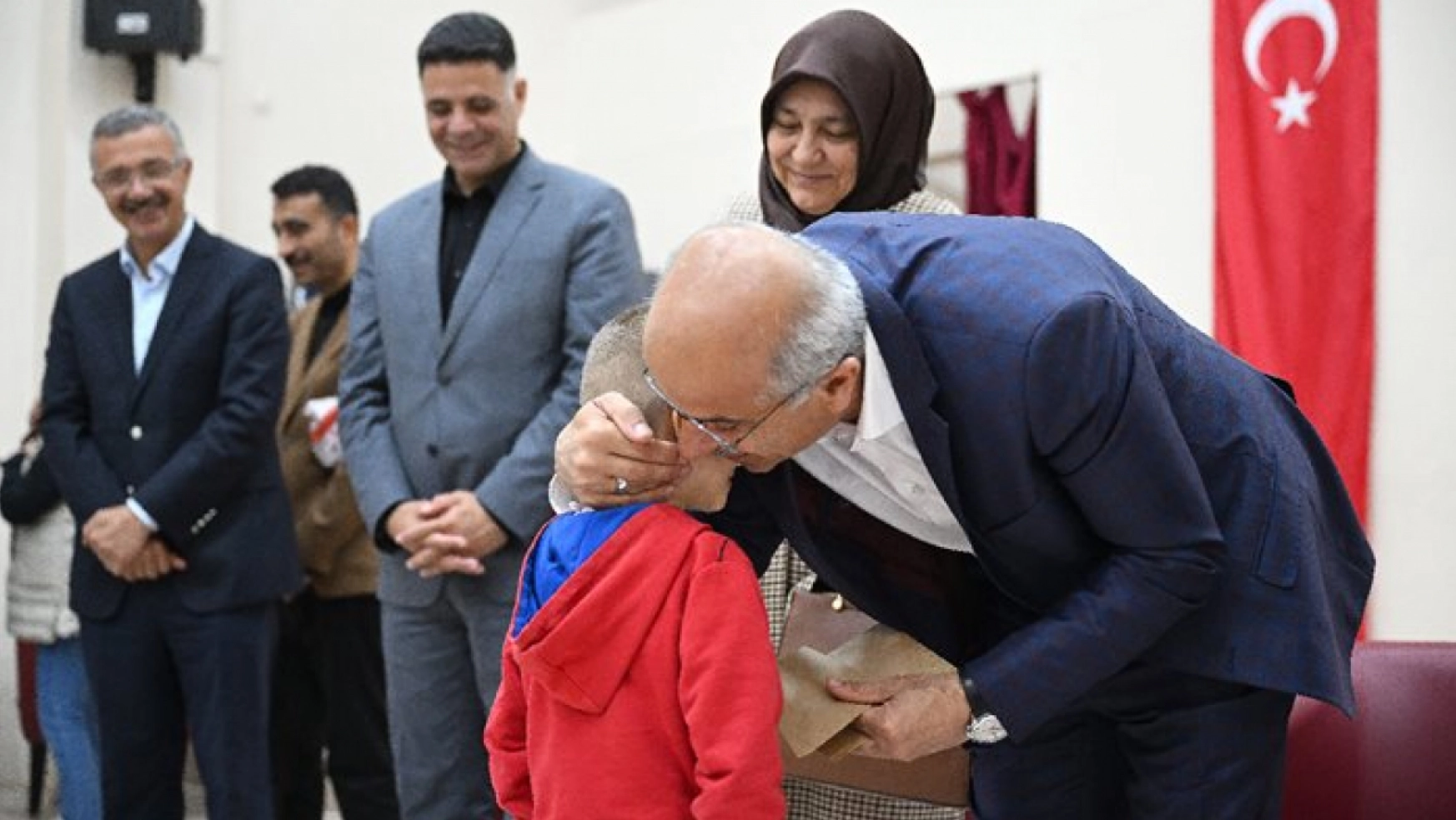 Başkan Er Çocukların Bayram Sevincine Ortak Oldu