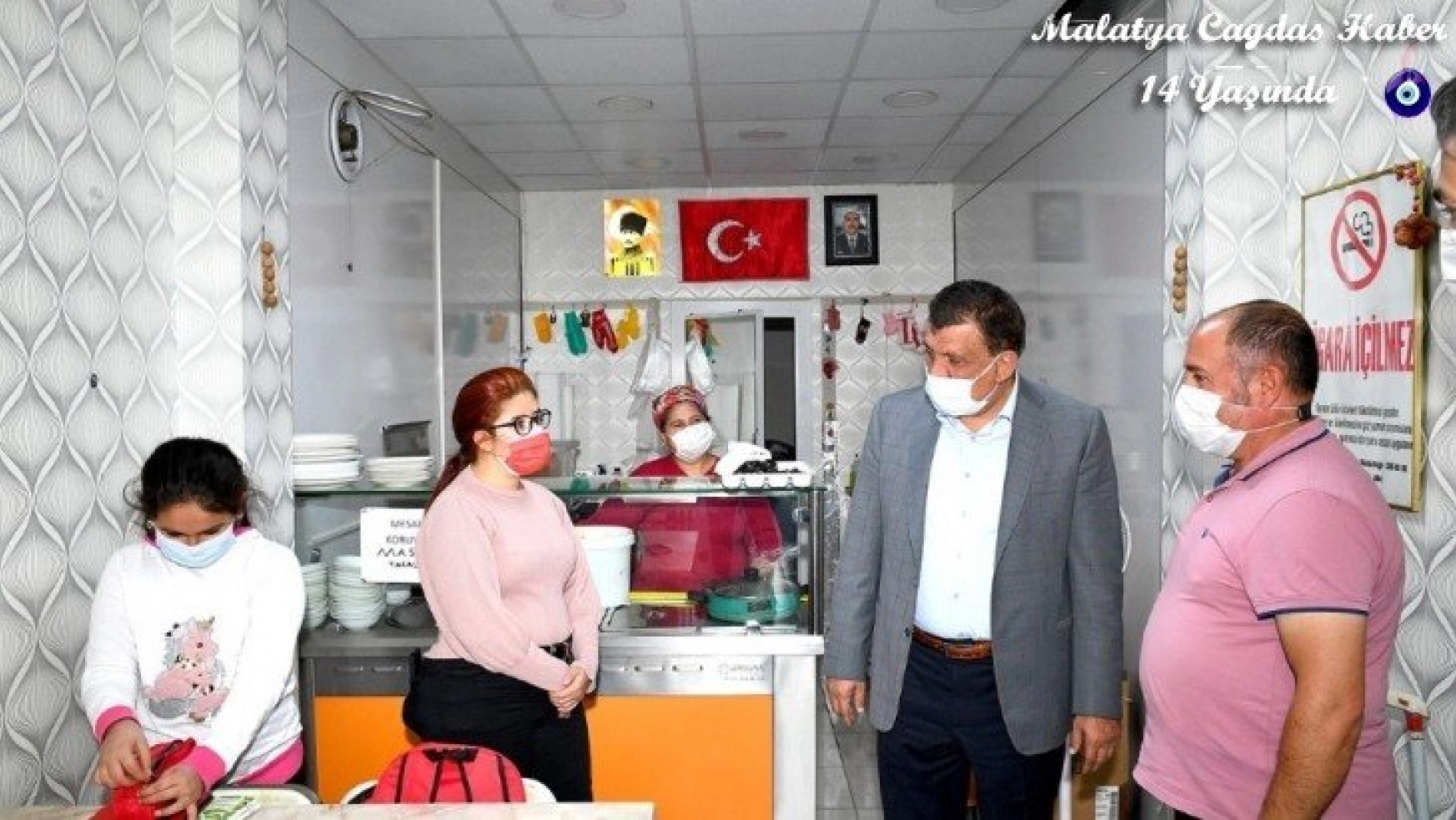 Başkan Gürkan Hekimhan'da esnaf ile bir araya geldi