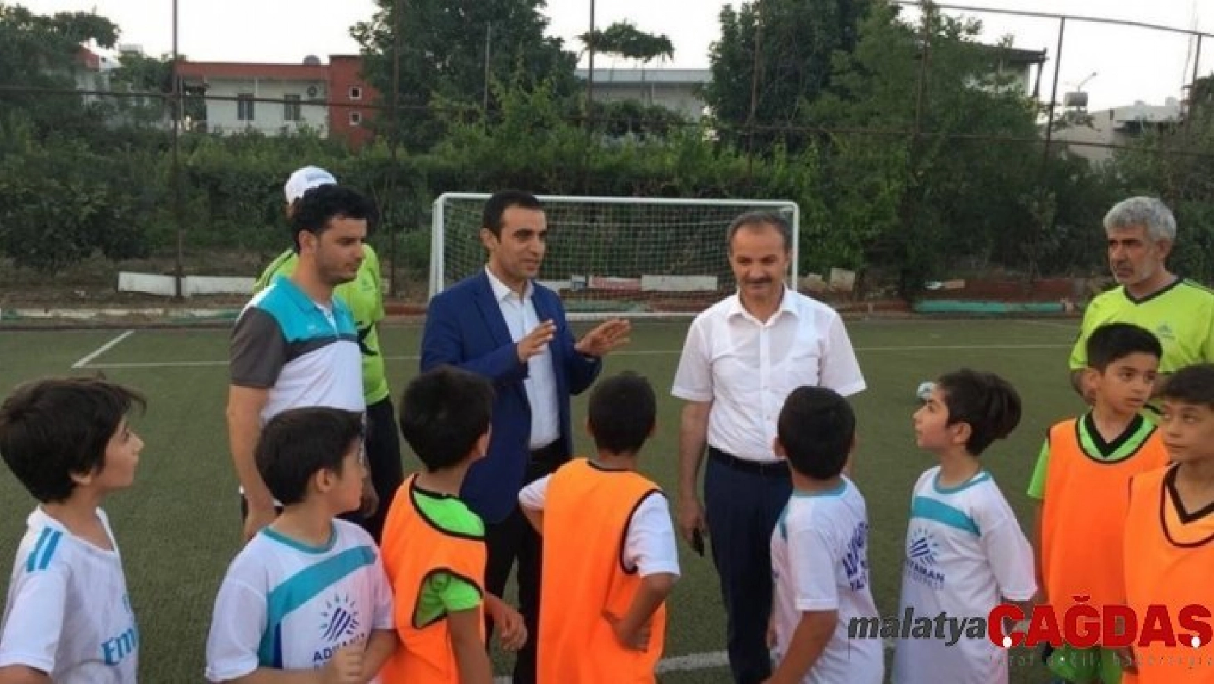 Başkan Kılınç, yaz spor okulu öğrencileriyle bir araya geldi