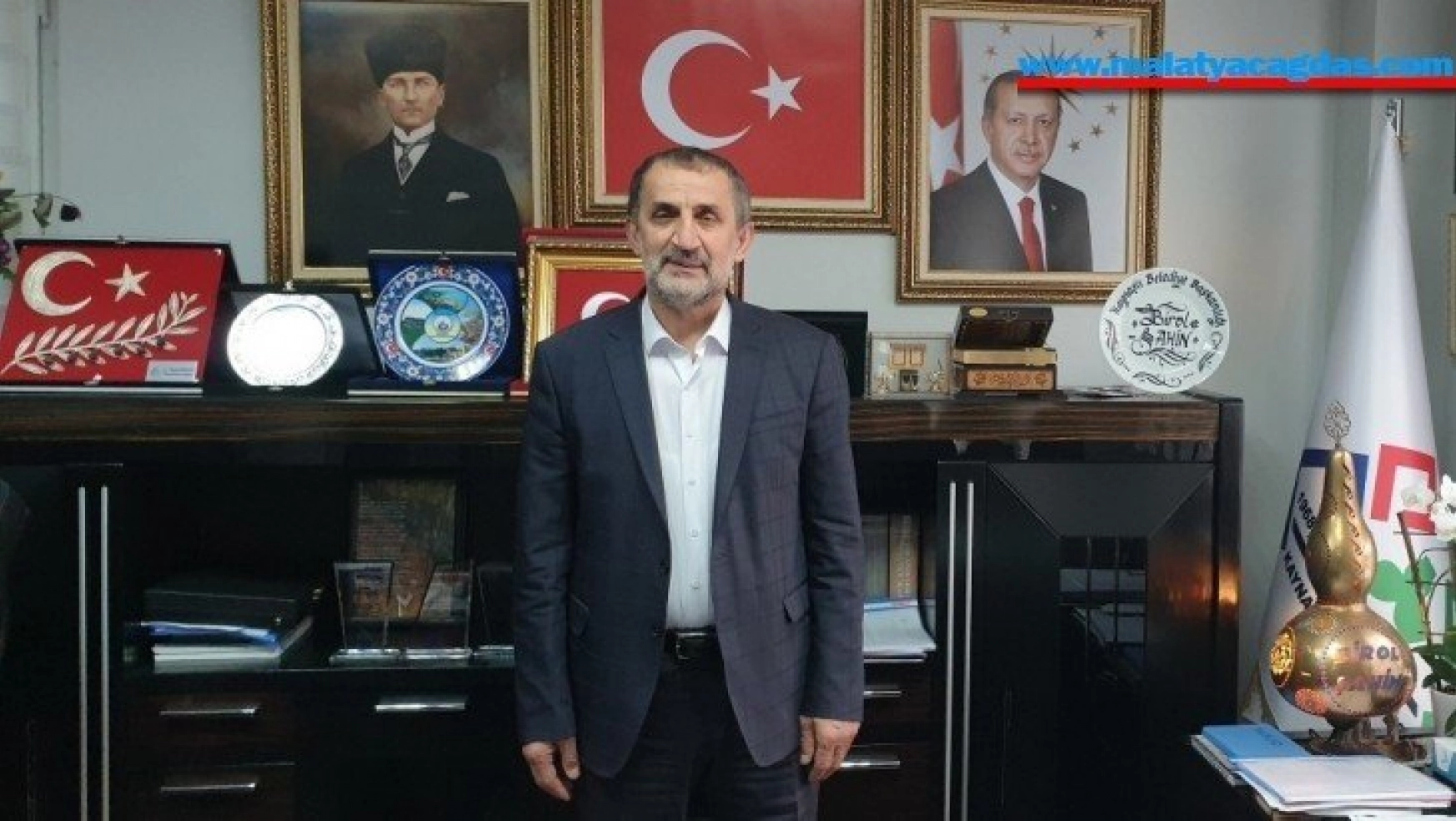Başkan Şahin MHP'den ihraç edildi