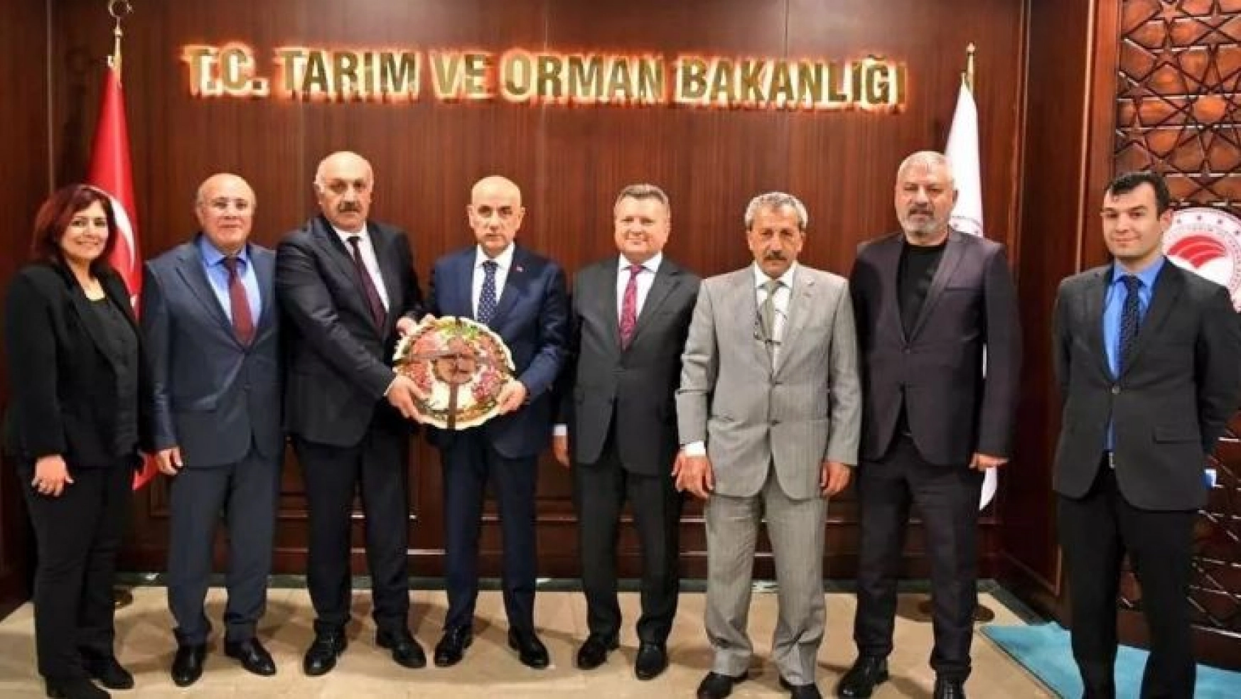 Başkan Zelyurt Ankara'da bir dizi ziyaretlerde bulundu