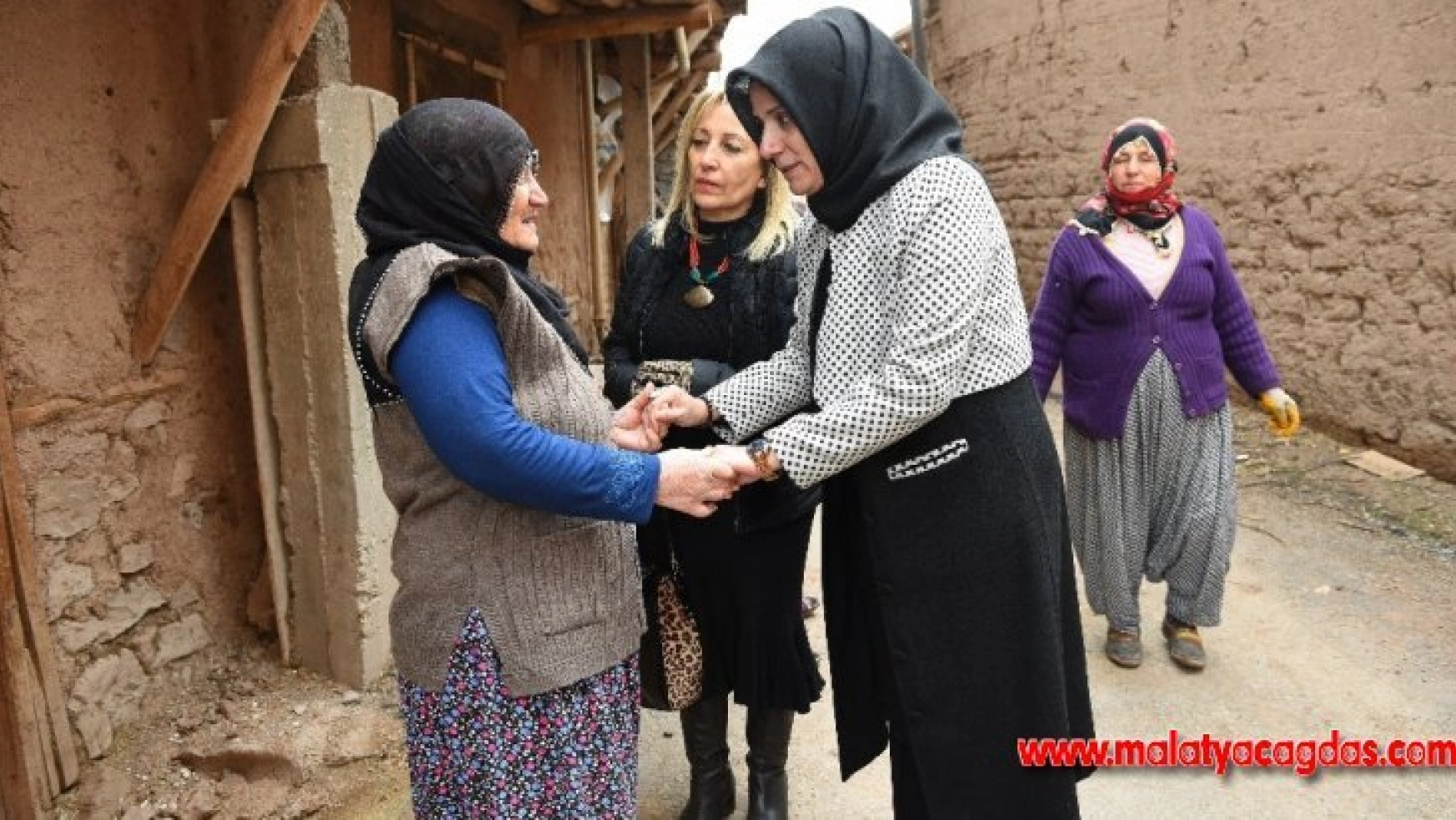 Battalgazi'nin Kalbi Kadın Kooperatifinden depremzedelere destek