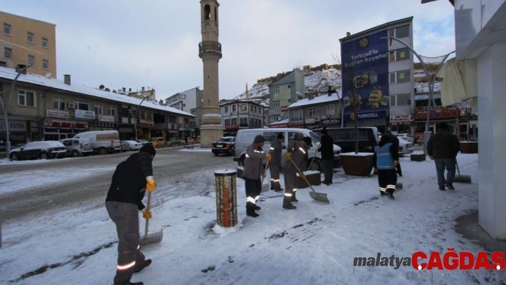 Bayburt Belediyesi'nden karla mücadele çalışması