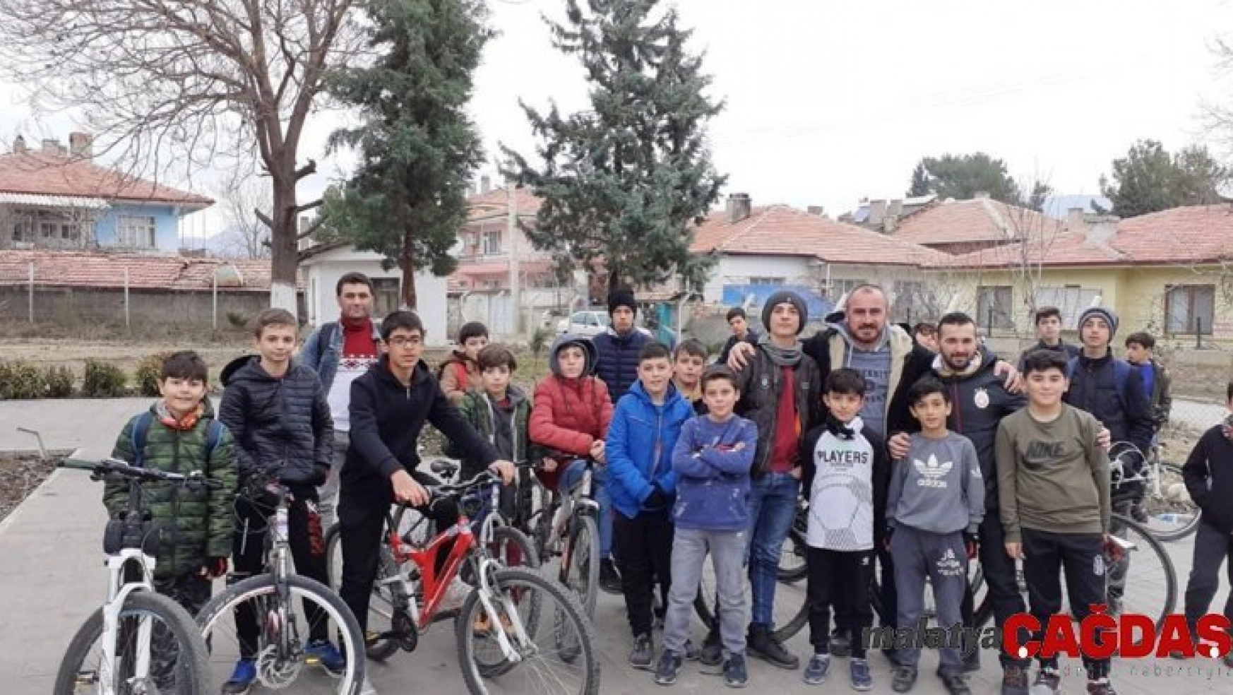 Belediye meclis üyesi Çalışkan 'Şehir içi ulaşımda, otomobil yerine bisiklet kullanılabilir'