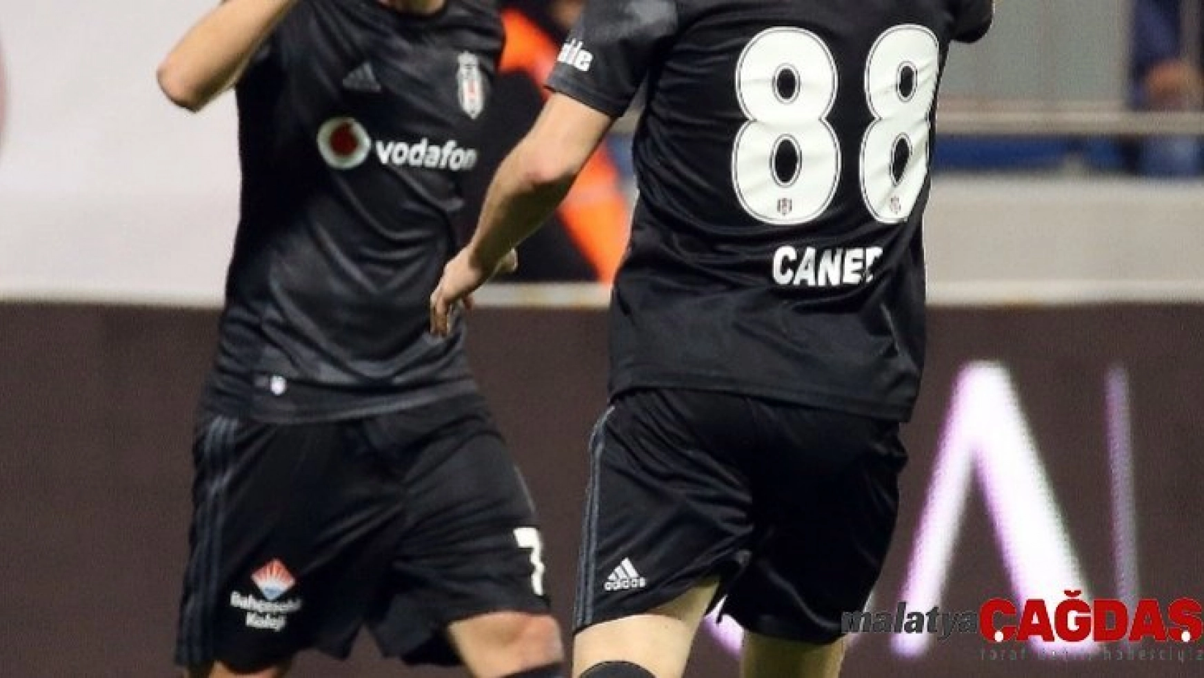 Beşiktaş ilk kez geriden gelip kazandı