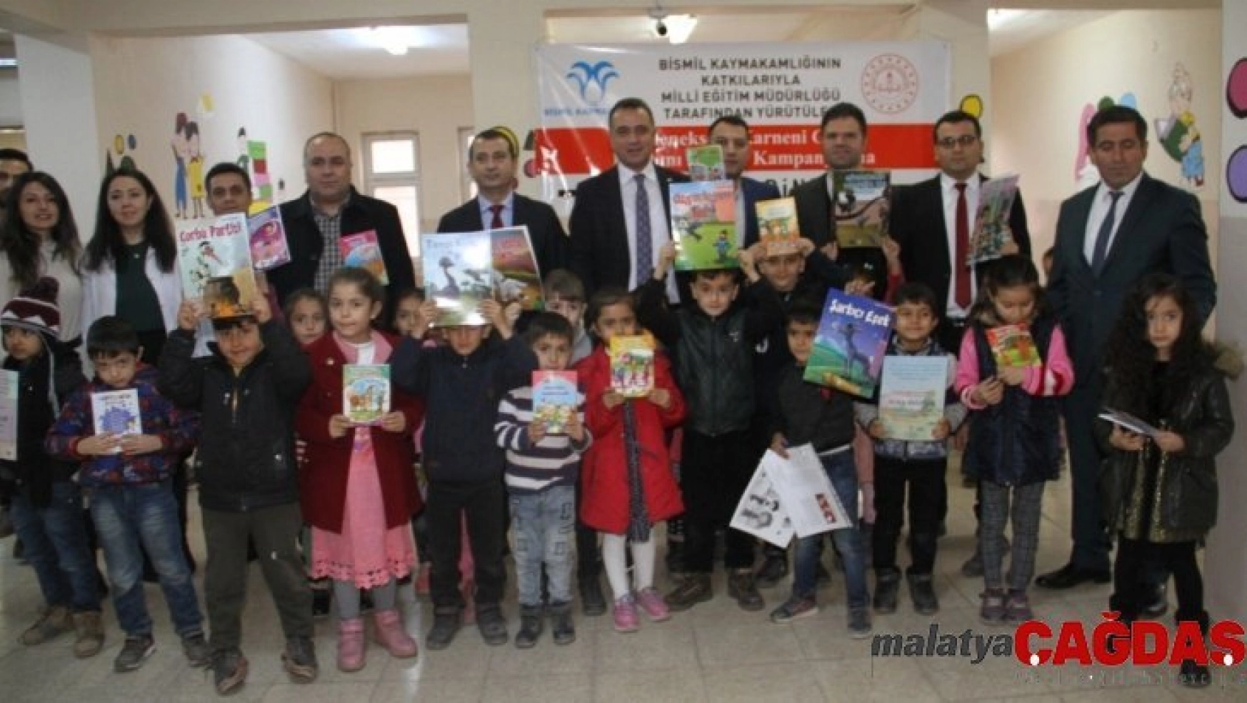 Bismil Belediyesi'nden karneni getir, kitabını götür kampanyası