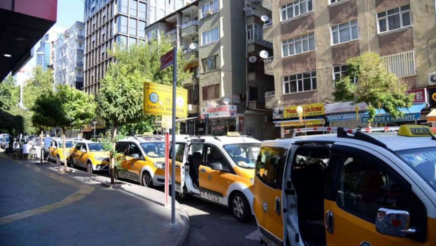 Bismil'de 130 ticari taksi plakası için ihale yapılıyor