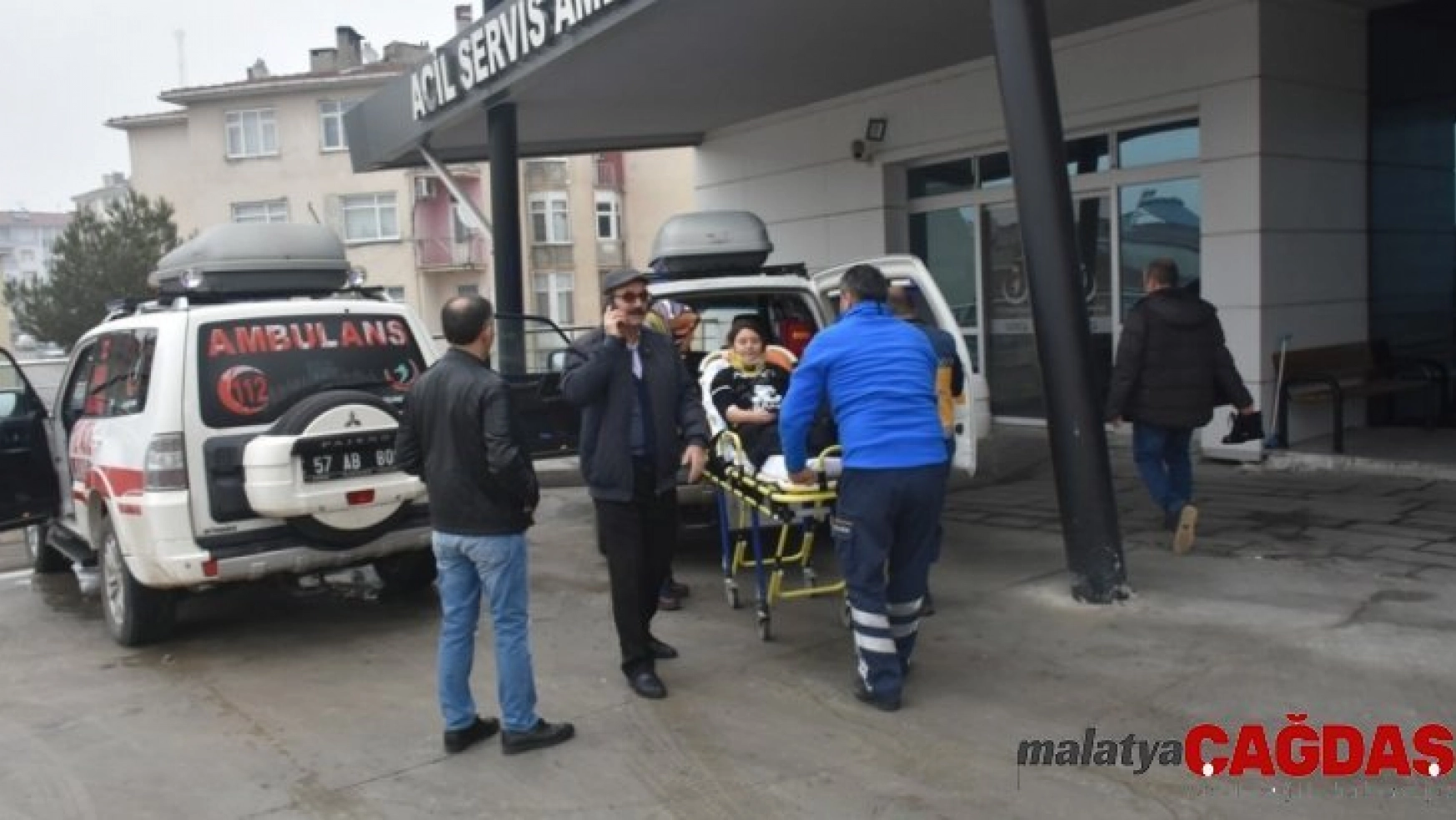 Boyabat'ta trafik kazası: 5 yaralı