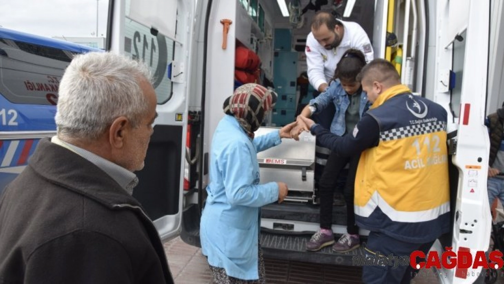 Burdur'a gıda zehirlenmesi şüphesiyle 9 öğrenci hastanelik oldu