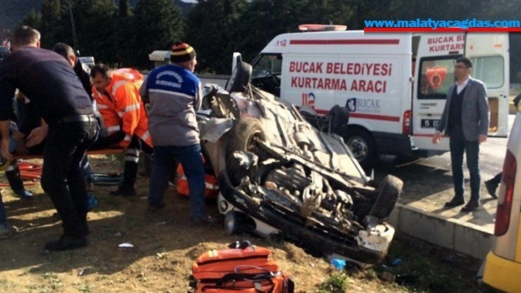 Burdur'da trafik kazası: 1 ölü,5 yaralı