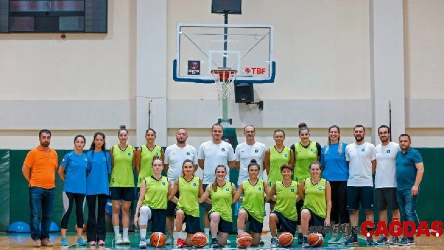 Bursa BŞB Kadın Basketbol takımı sezonu açtı