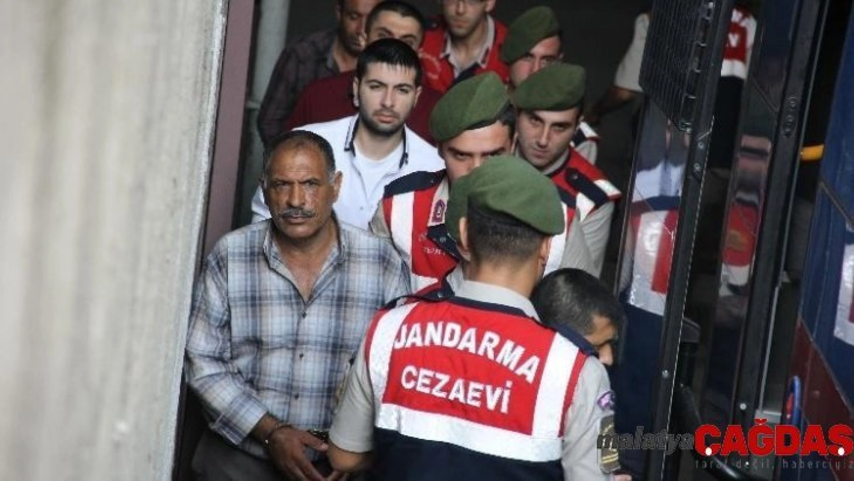Bursa'da 3 kişinin öldüğü 'Roman düğünü' cinayetinin sanıklarına ceza yağdı