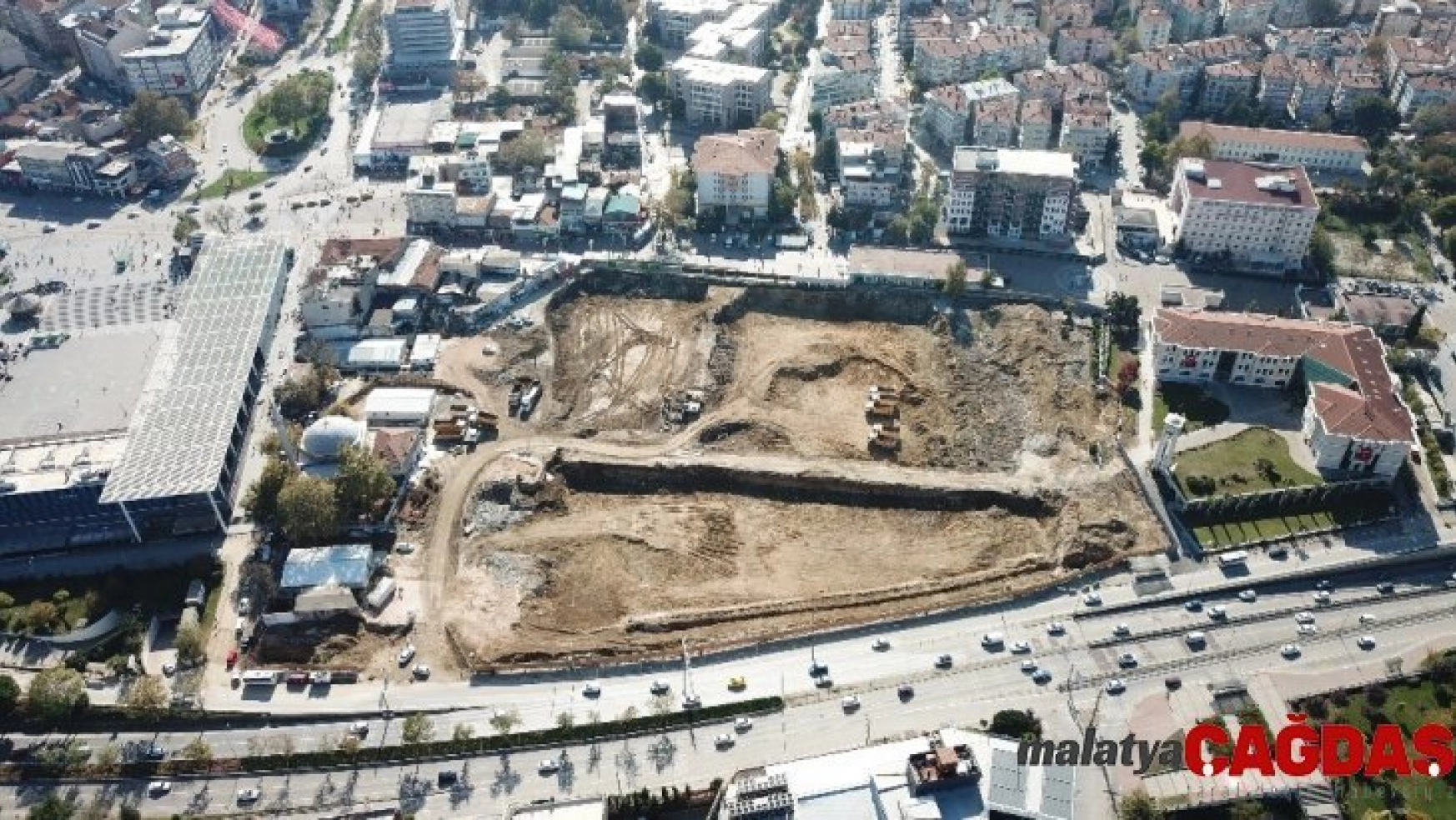 Bursa'nın yeni merkezi 'Osmangazi Meydanı'