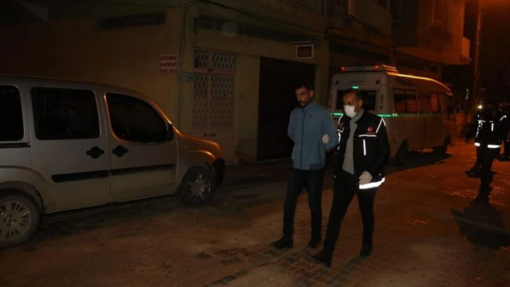 Ceyhan'da uyuşturucu operasyonu: 4 gözaltı