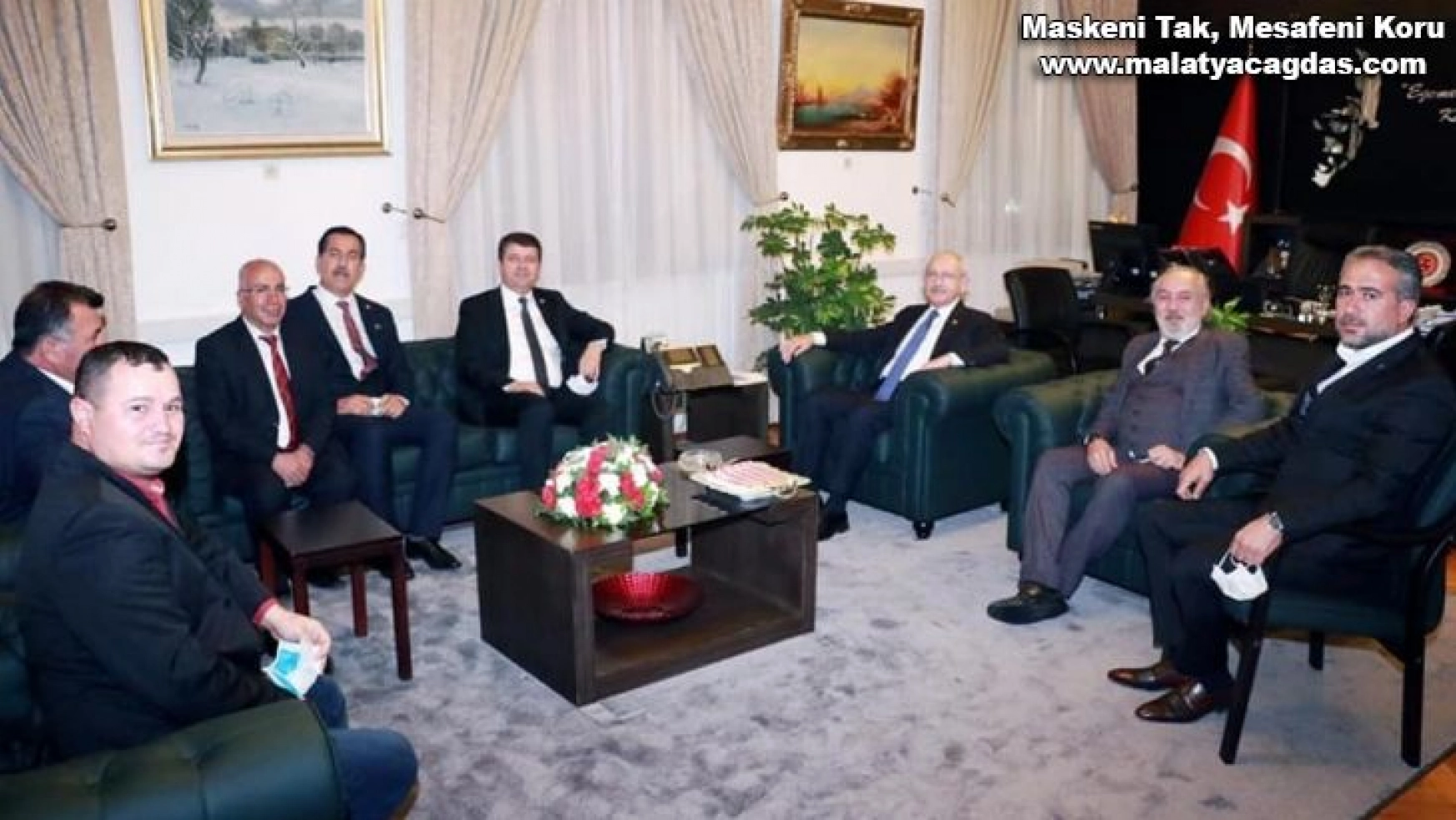 CHP Adıyaman teşkilatı Genel Başkan Kılıçdaroğlu ile bir araya geldi