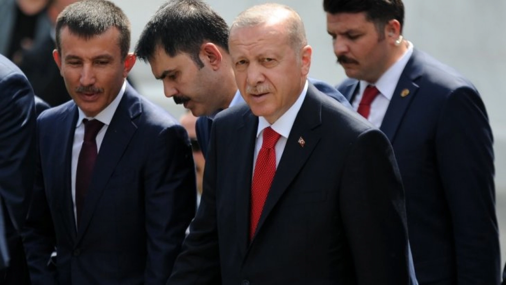 Cumhurbaşkanı Erdoğan'dan Davutoğlu'na Bagajlarında ne varsa ortaya dökmelerinde fayda var