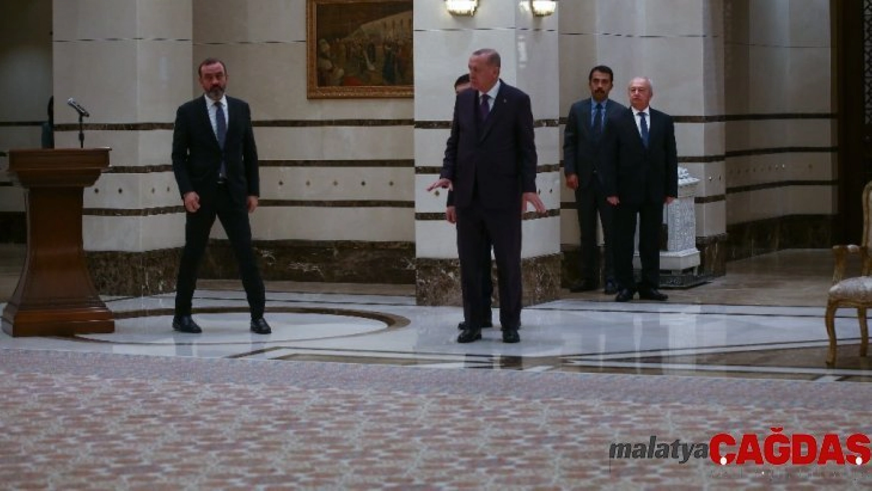 Cumhurbaşkanı Erdoğan, Ekvator Büyükelçisini kabul etti