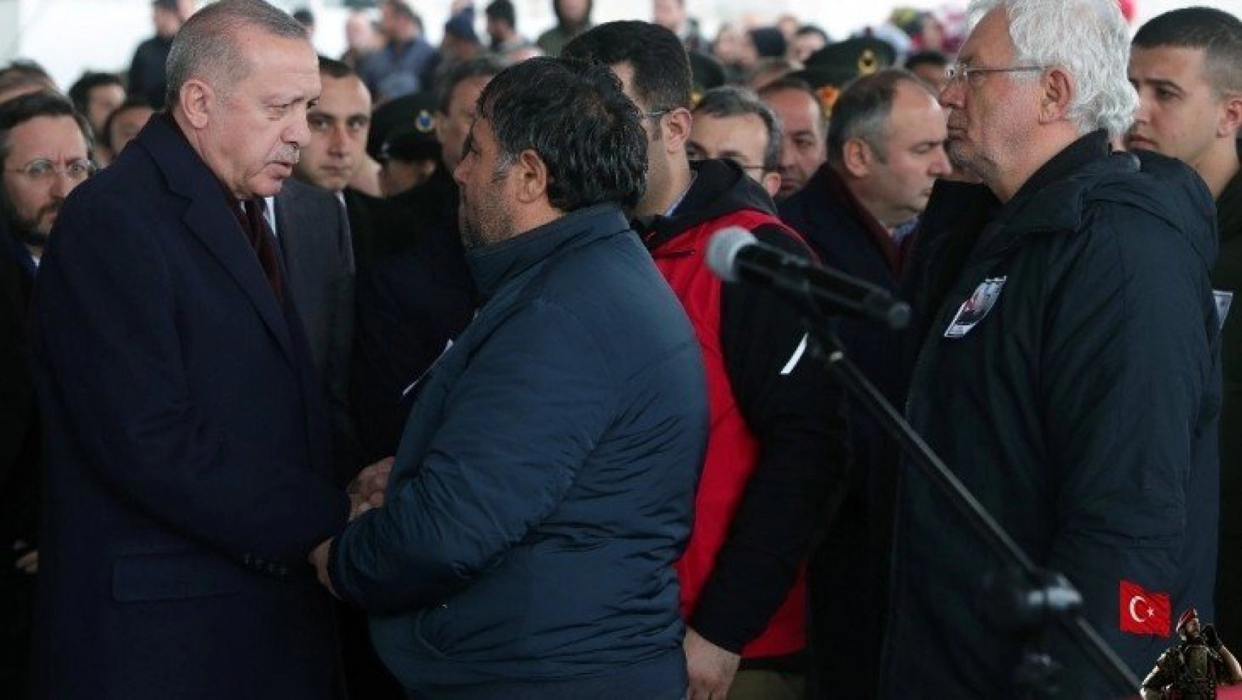 Cumhurbaşkanı Erdoğan, İdlib şehidinin cenazesine katıldı