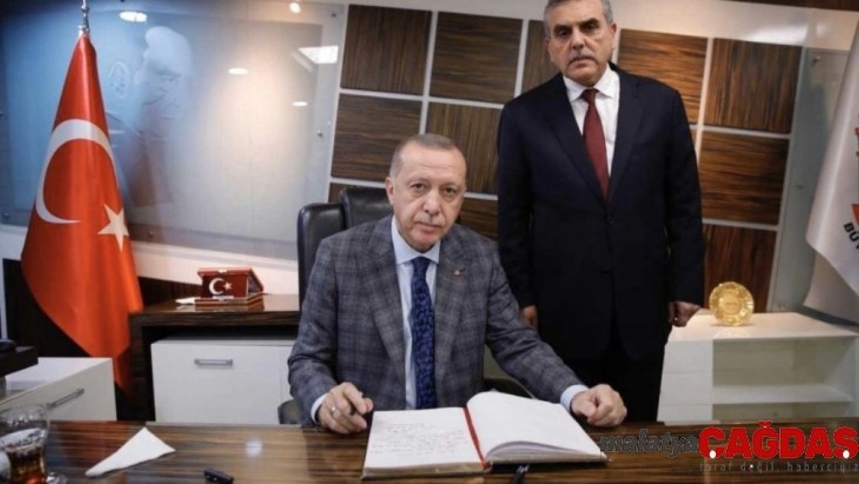 Cumhurbaşkanı Erdoğan Şanlıurfa Büyükşehir Belediyesini ziyaret etti