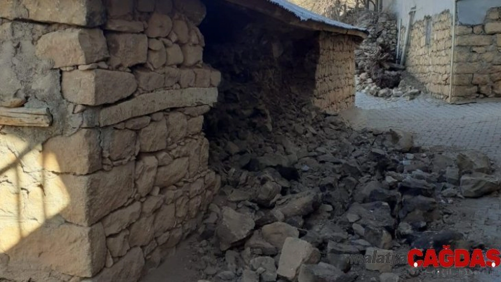 Deprem esnasında kalp krizi geçiren şahıs hayatını kaybetti