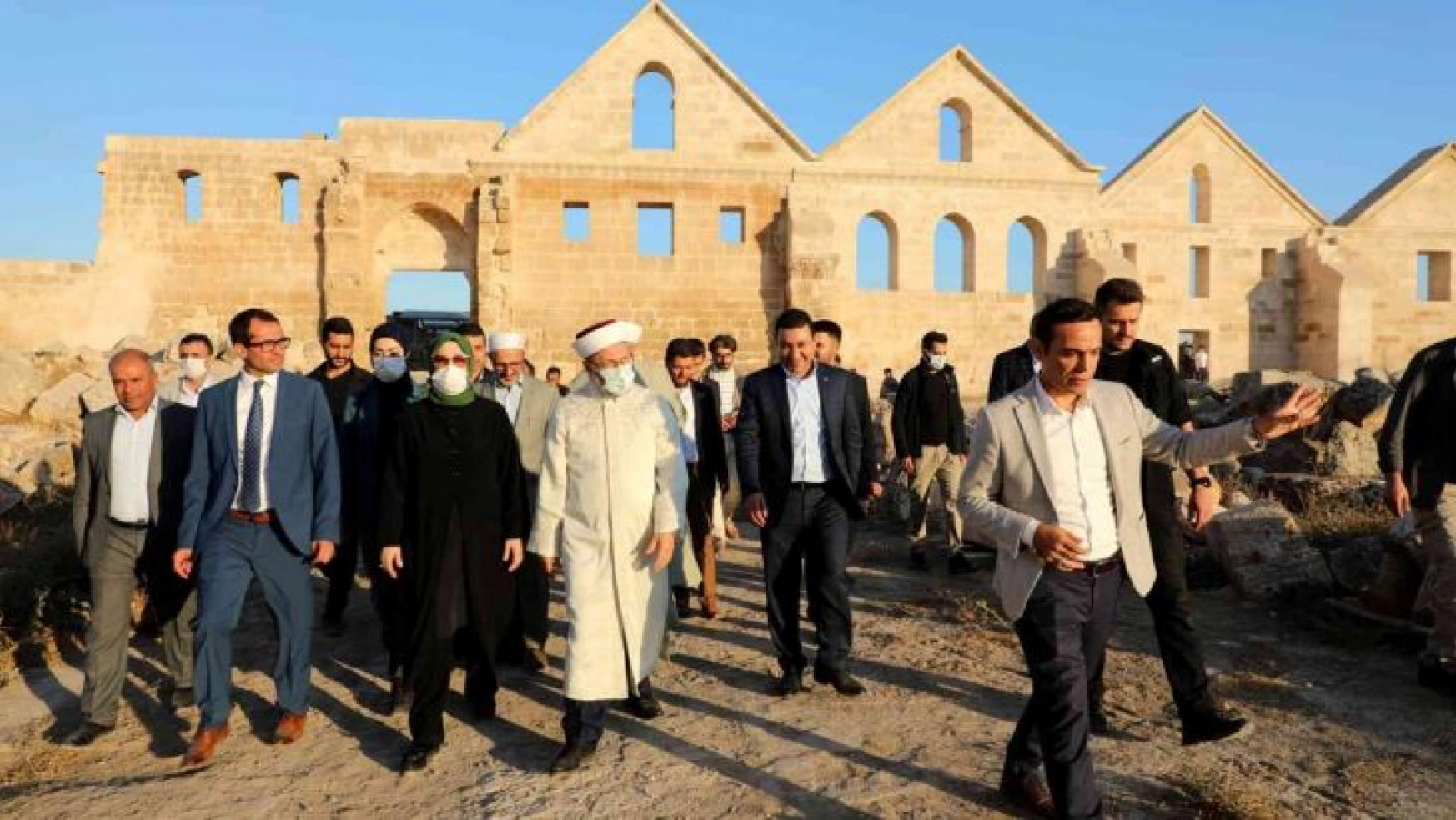 Diyanet İşleri Başkanı Erbaş'tan Harran'a ziyaret