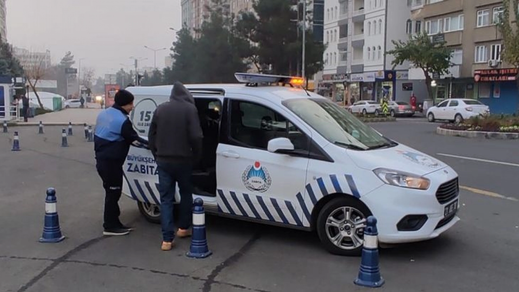 Diyarbakır Büyükşehir Belediyesi: 'Kimseyi sokakta bırakmayacağız'