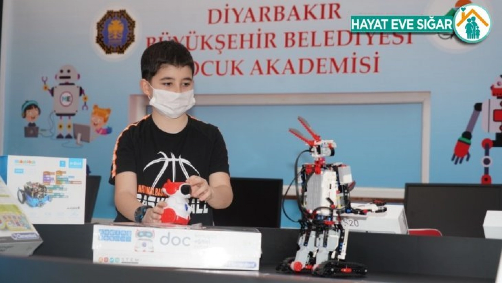 Diyarbakır Büyükşehir Belediyesi robotik kodlama atölyeleri eğitime hazır