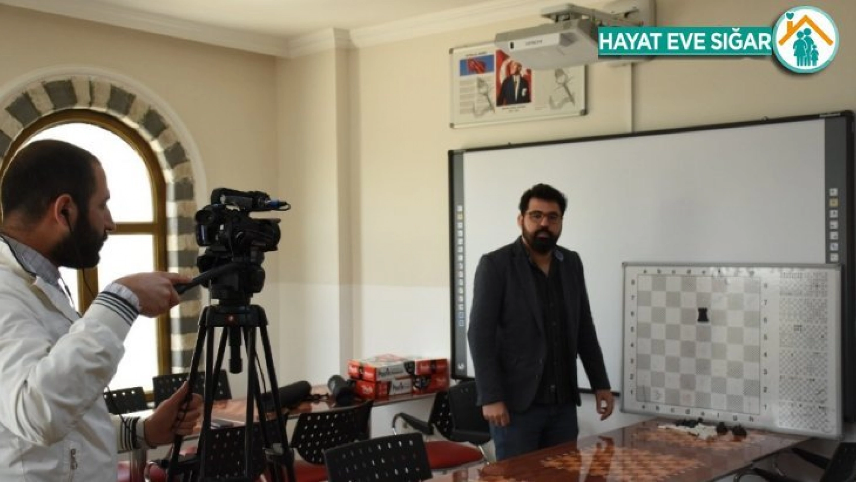 Diyarbakır Büyükşehir Belediyesinden öğrencilere uzaktan eğitim
