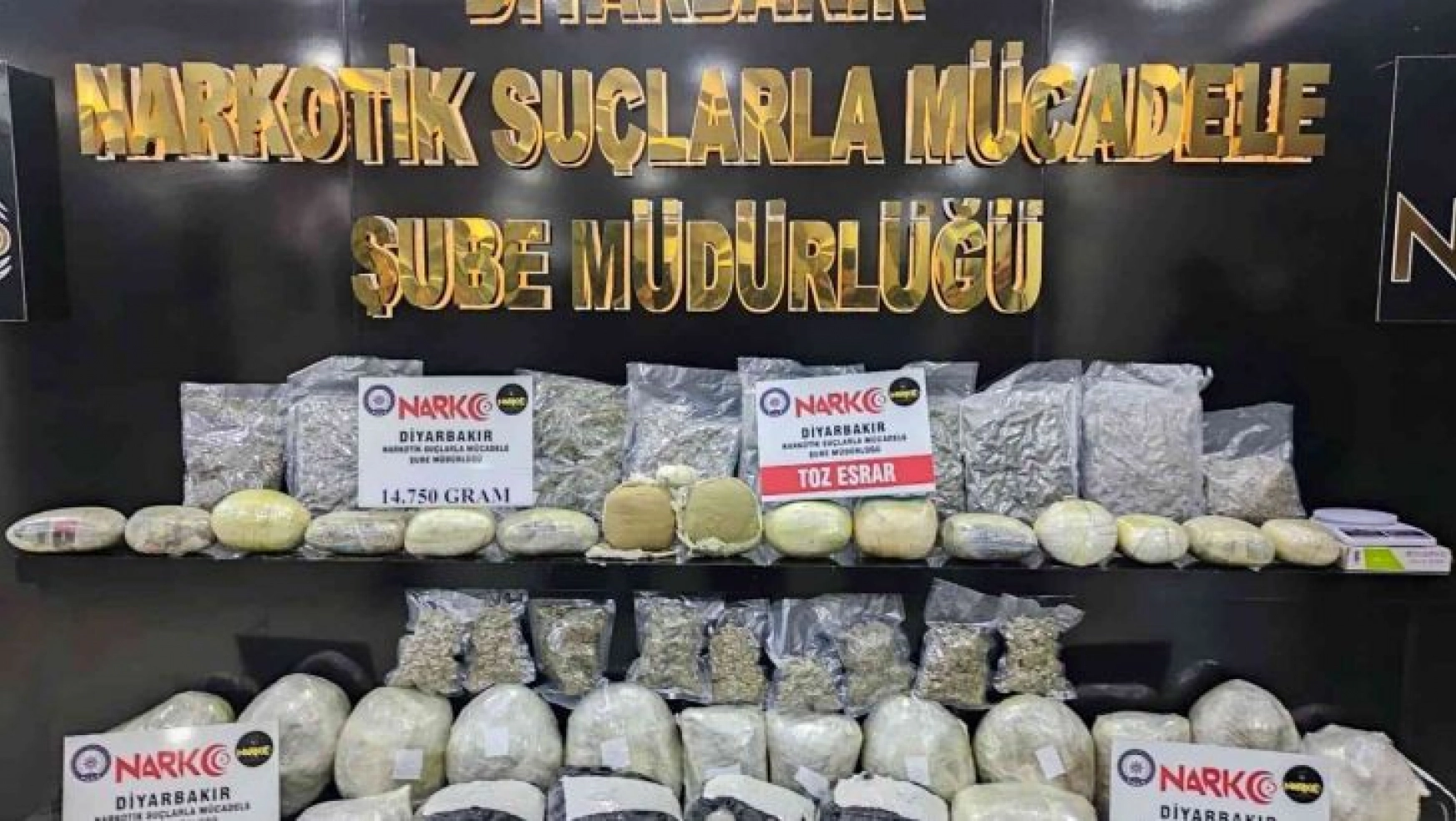 Diyarbakır'da 44 kilo 263 gram uyuşturucu ele geçirildi: 8 zanlı tutuklandı