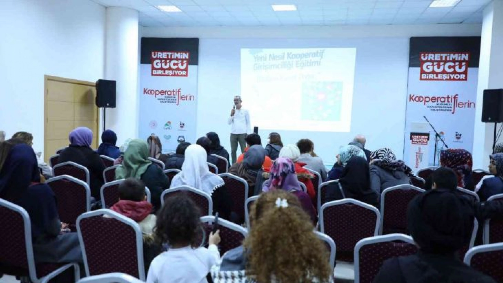 Diyarbakır'da girişimci kadınlar eğitime tabi tutuldu