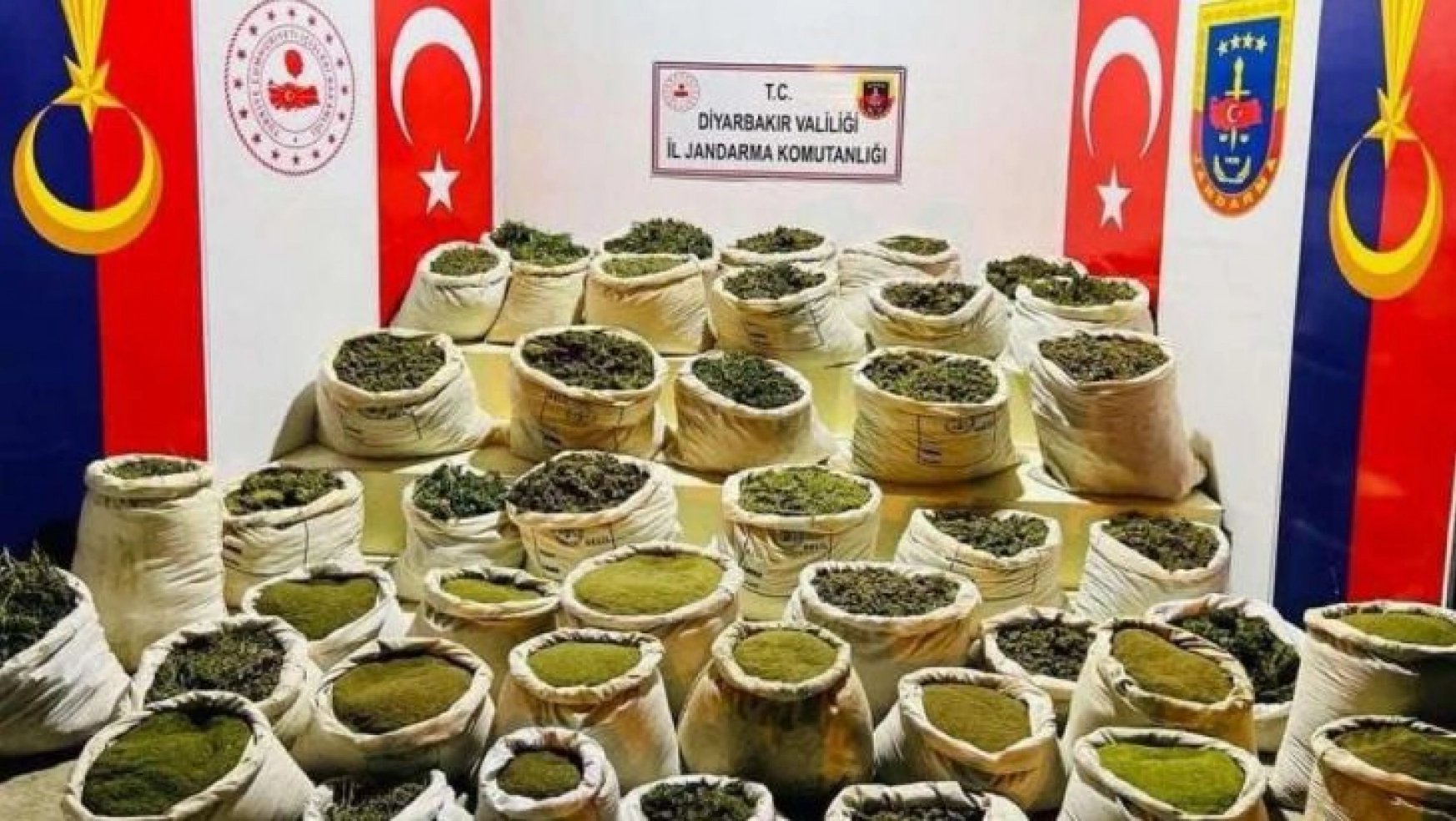 Diyarbakır'da terörün finans kaynağına darbe: 28 milyon 553 bin 274 kök uyuşturucu madde ele geçirildi