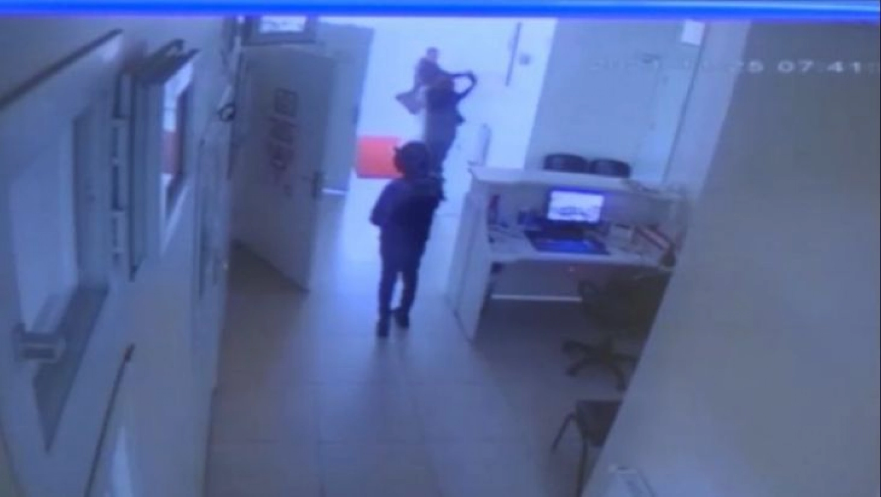 Doktoru bıçakla yaralayan kadın, Adana Ruh Sağlığı Hastanesine sevk edildi