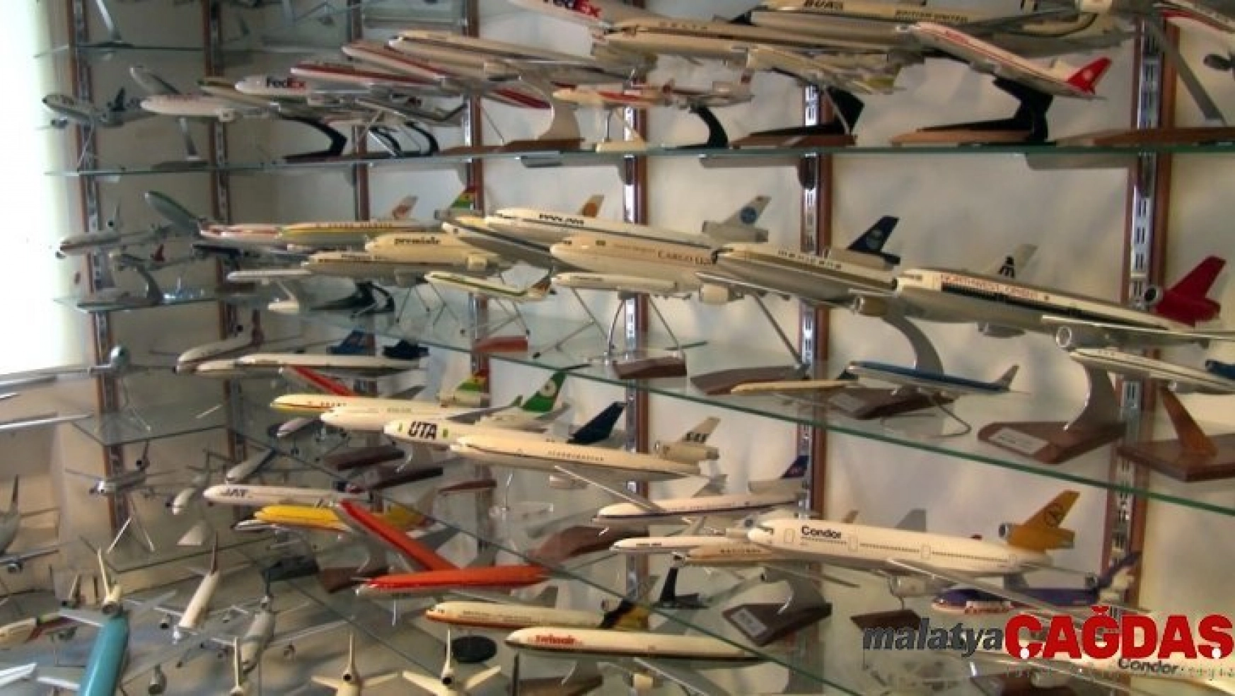 Dünyanın en büyük model uçak müzesi Florya'da