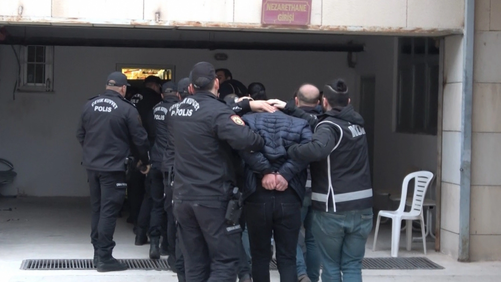 Elazığ'da Silindir operasyonunda 17 tutuklama